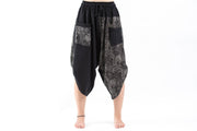 Two Tone Paisley Prints Women's Three Quarter Pants in Black