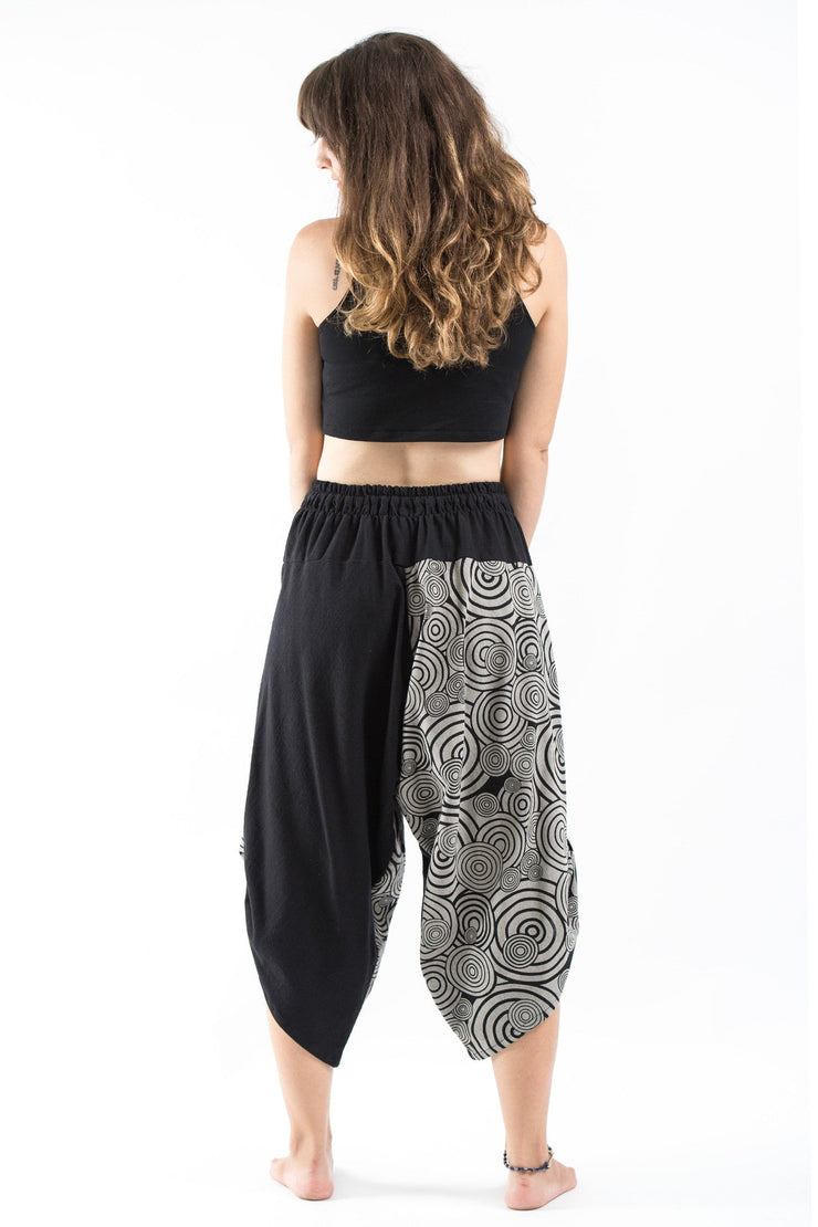 Two Tone Swirls Prints Women's Three Quarter Pants in Black