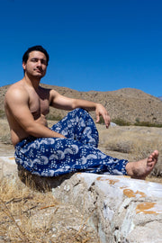 Plus Size Fan Prints Men's Low Cut Cotton Harem Pants in Indigo