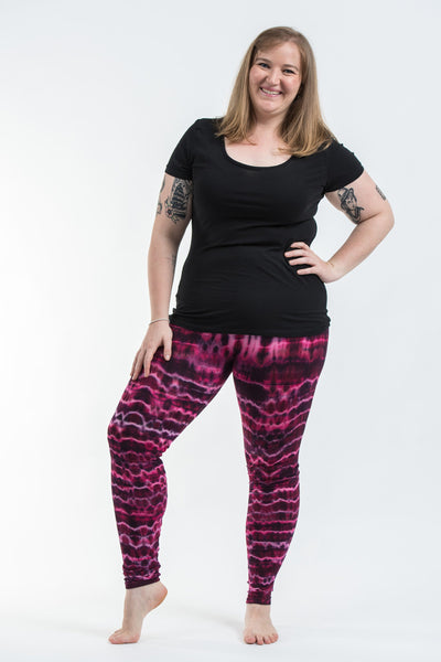 Plus Size Melting Stripes Tie Dye Cotton Leggings in Magenta