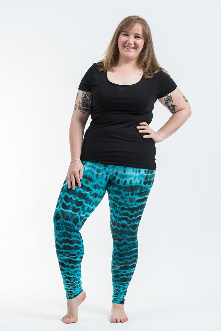 Plus Size Melting Stripes Tie Dye Cotton Leggings in Turquoise