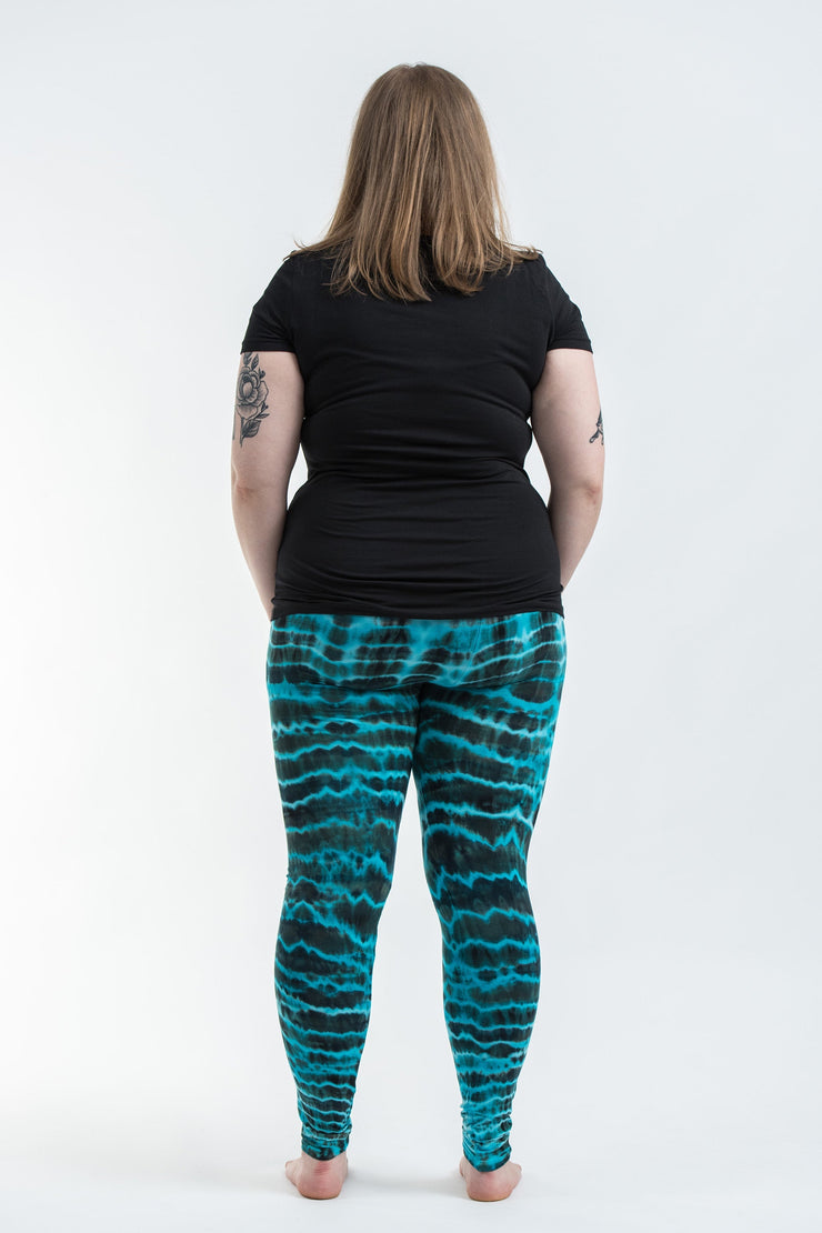 Plus Size Melting Stripes Tie Dye Cotton Leggings in Turquoise