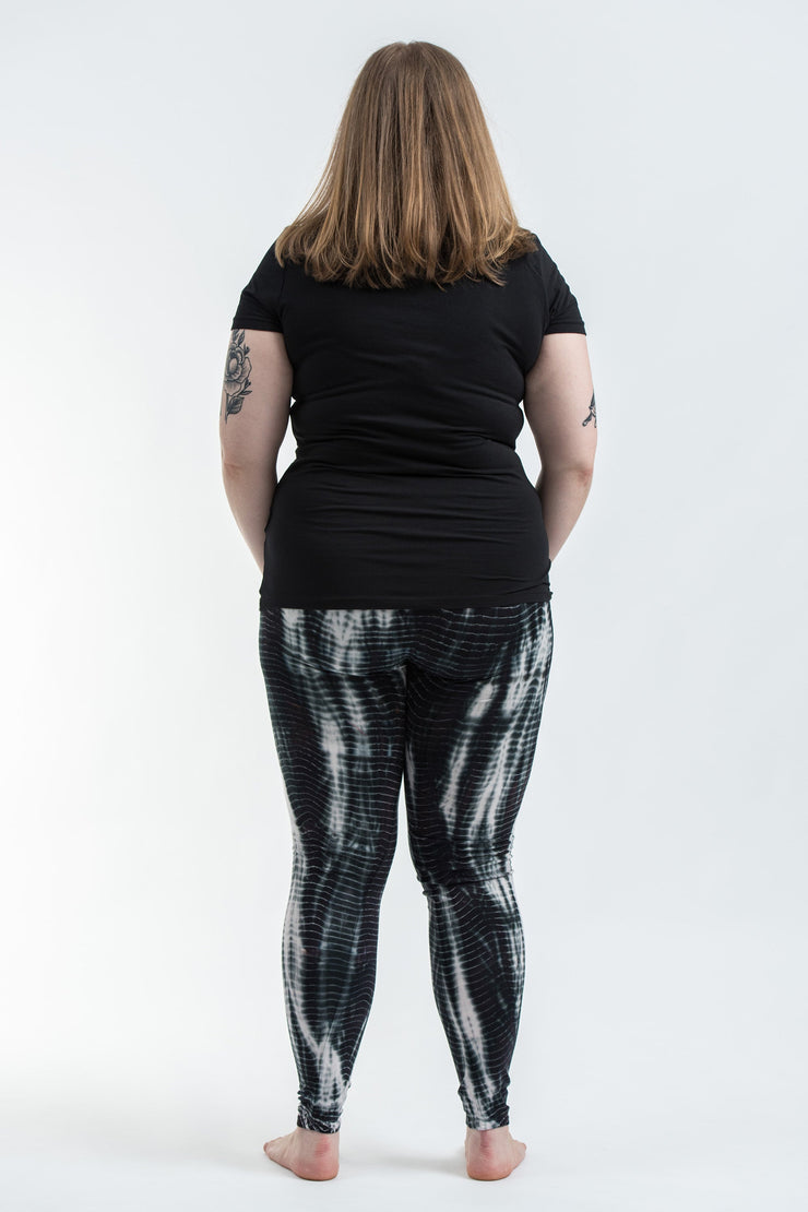 Plus Size Lightning Stripes Tie Dye Cotton Leggings in Black and White